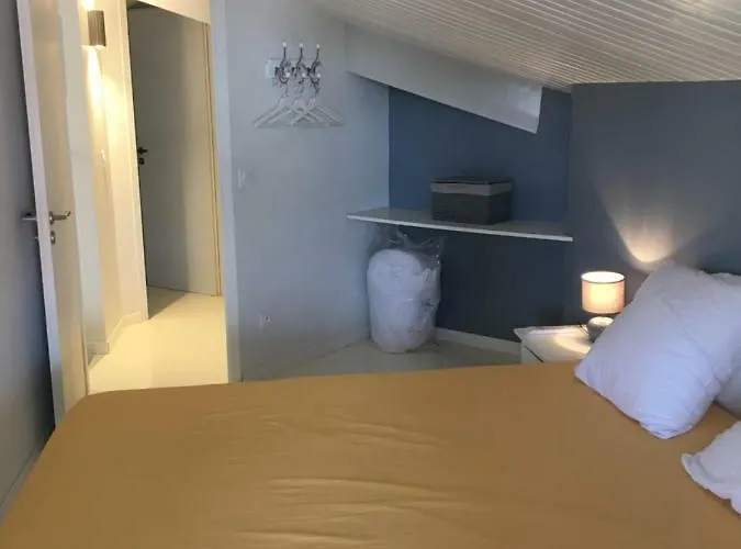 Aquitania, Lejlighed *